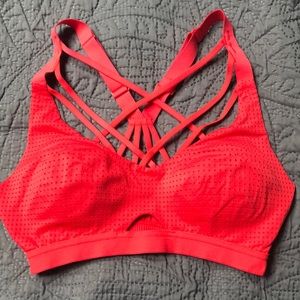 Victoria secret sport bra 32c